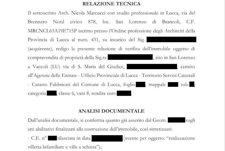 Veranda chiusa e bagno nel sottotetto privi di titolo